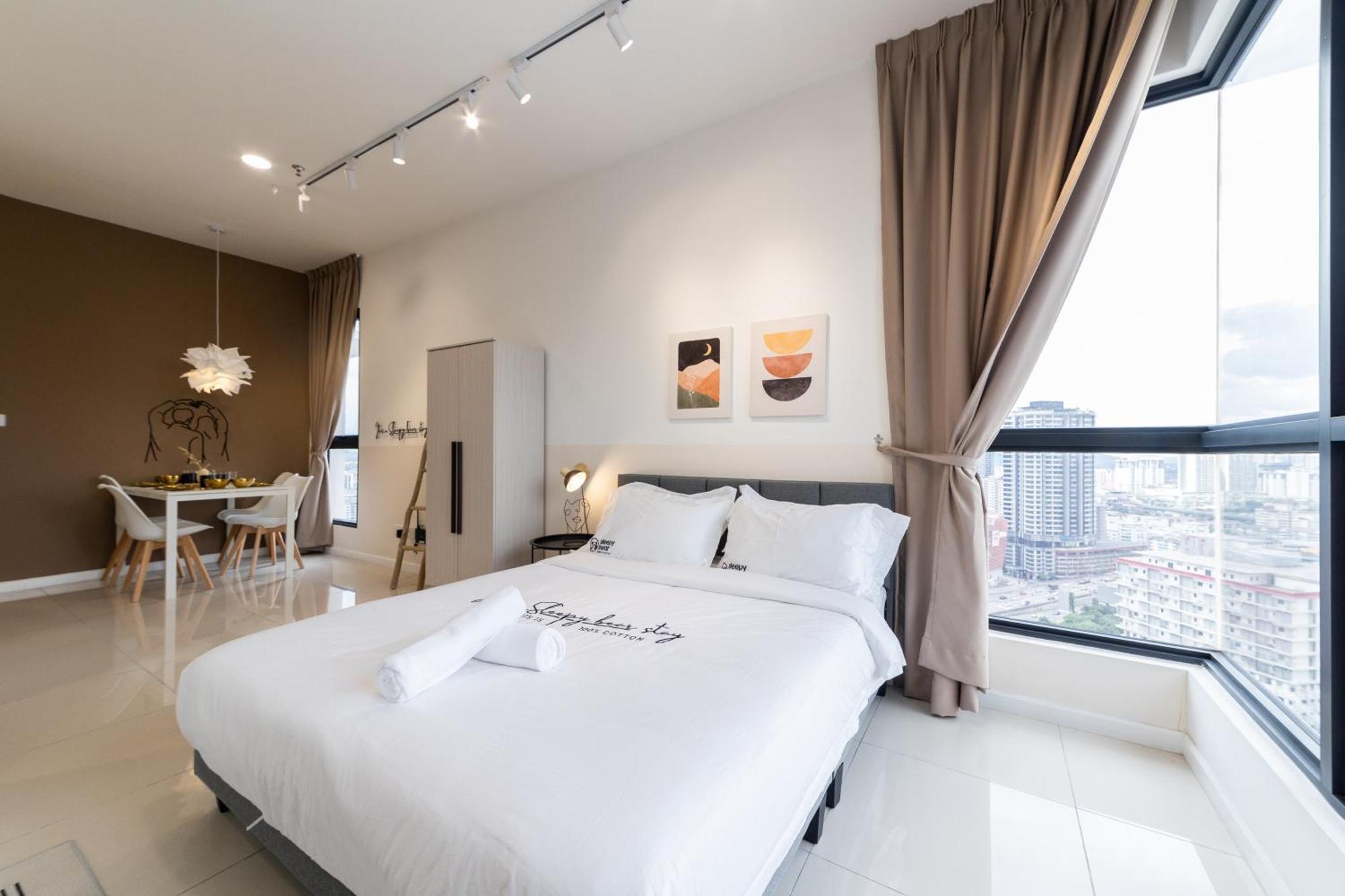 Highpark Suites Kelana Jaya, Petaling Jaya By Sleepy Bear מראה חיצוני תמונה