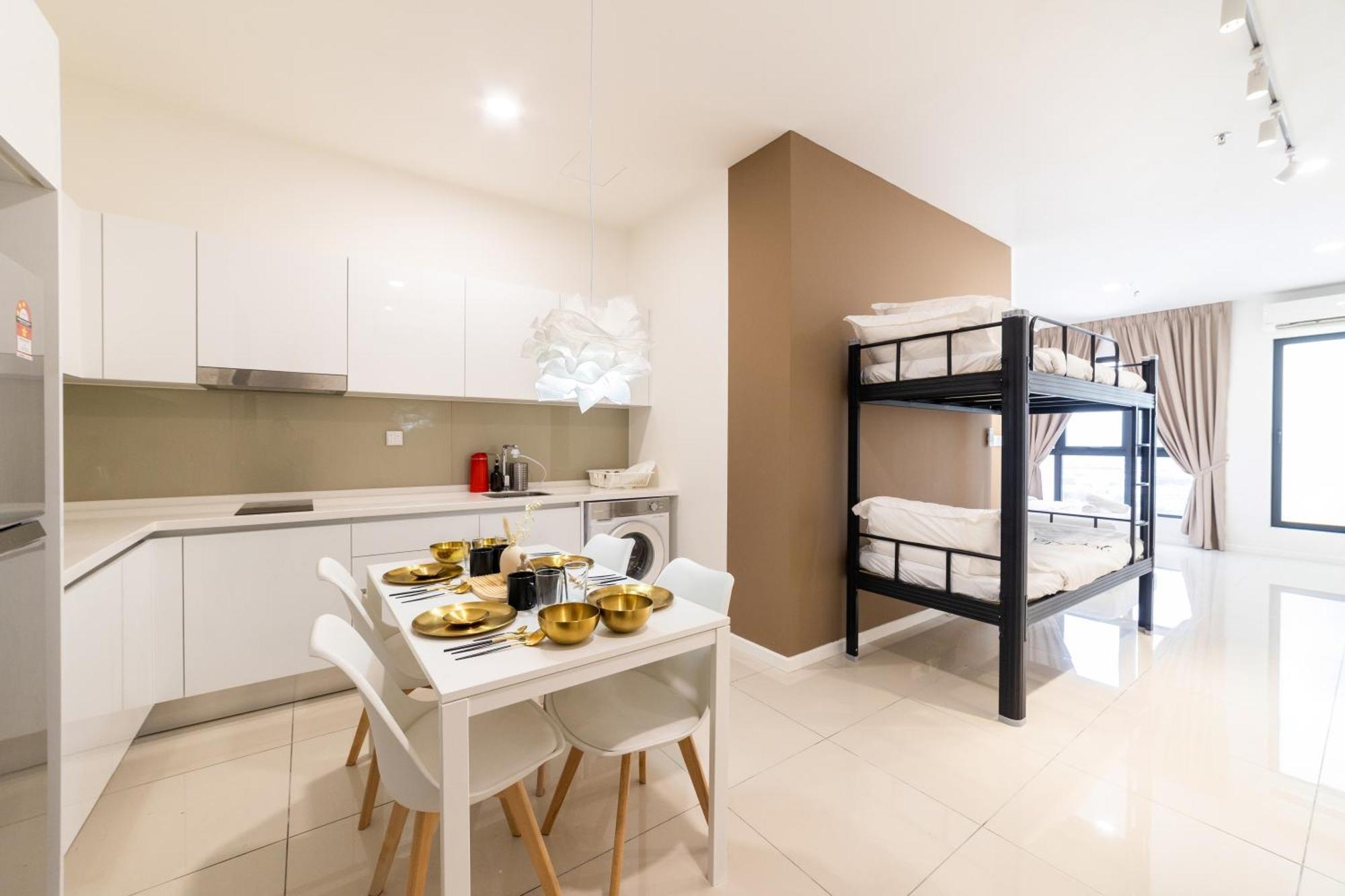 Highpark Suites Kelana Jaya, Petaling Jaya By Sleepy Bear מראה חיצוני תמונה